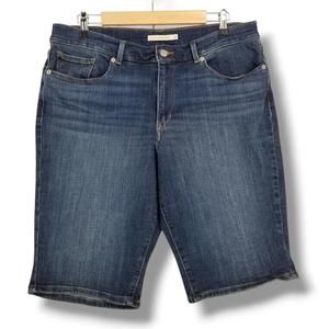 Levi's Denim‎ Jean Bermuda Shorts 33 Long Length Short Modest